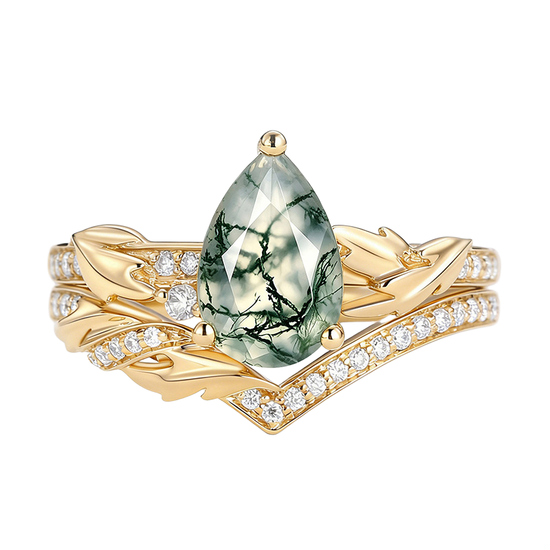 Evergreen Promise Ring in Moss Green