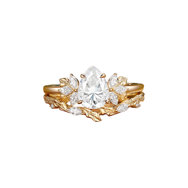 Pomegranate Garden Ring in Diamond White